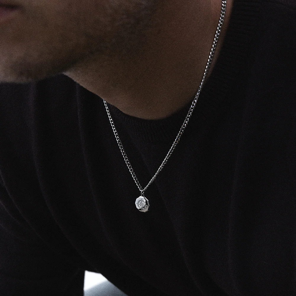 Men's Windrose III Necklace Silver
