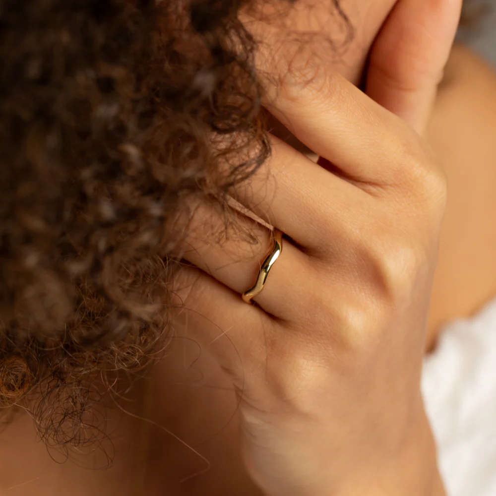 Waves Mono Ring Gold