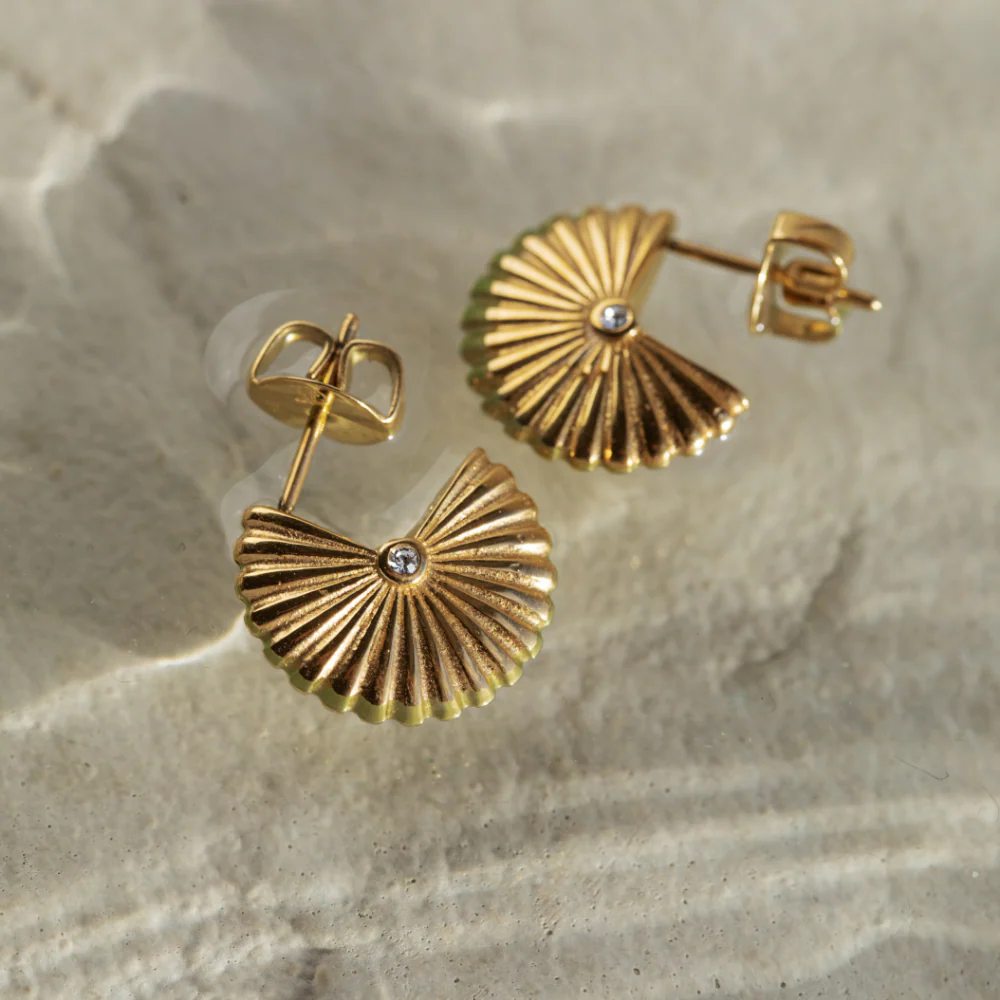 Scallop Earring Gold