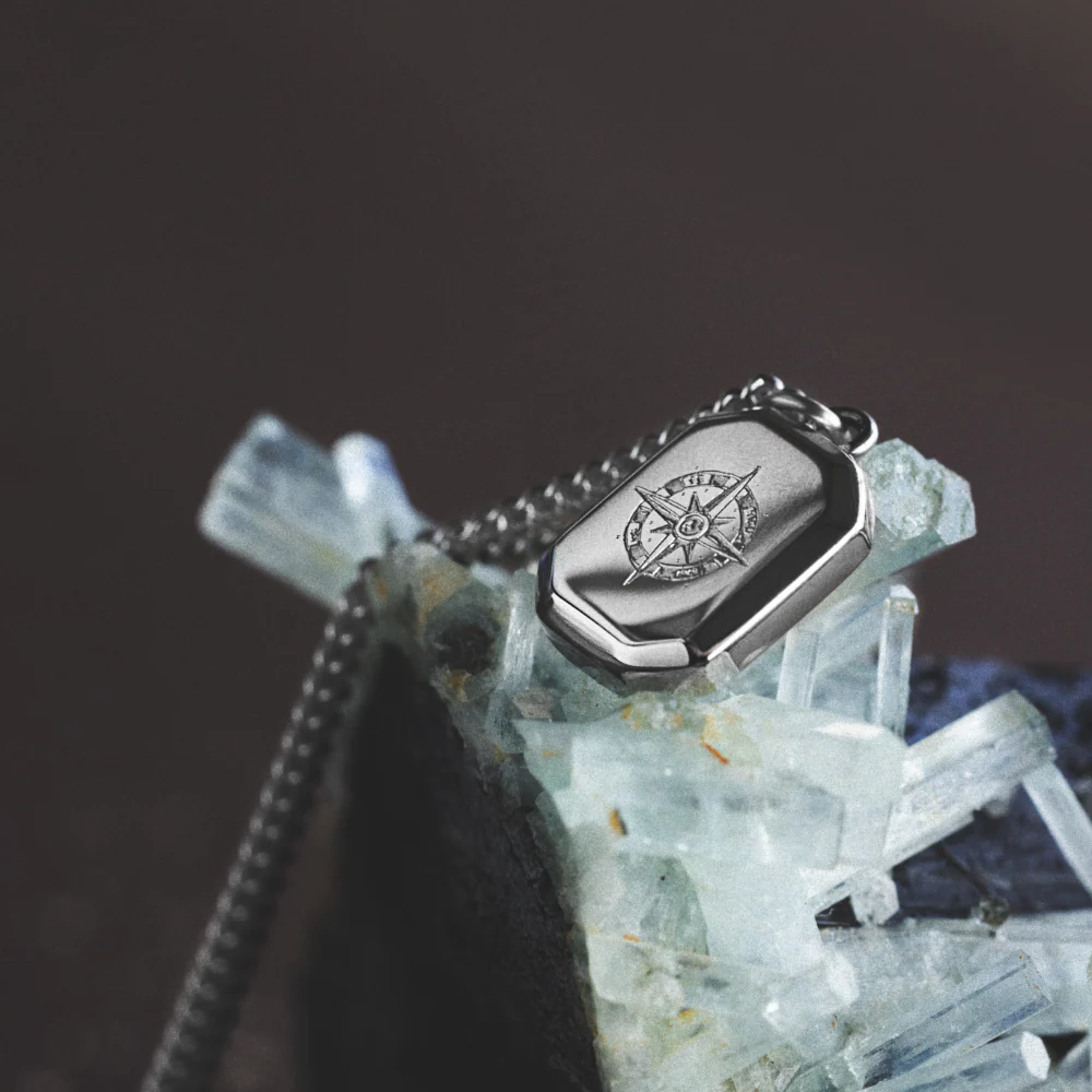 Men's Octagonal Necklace Windrose Silver