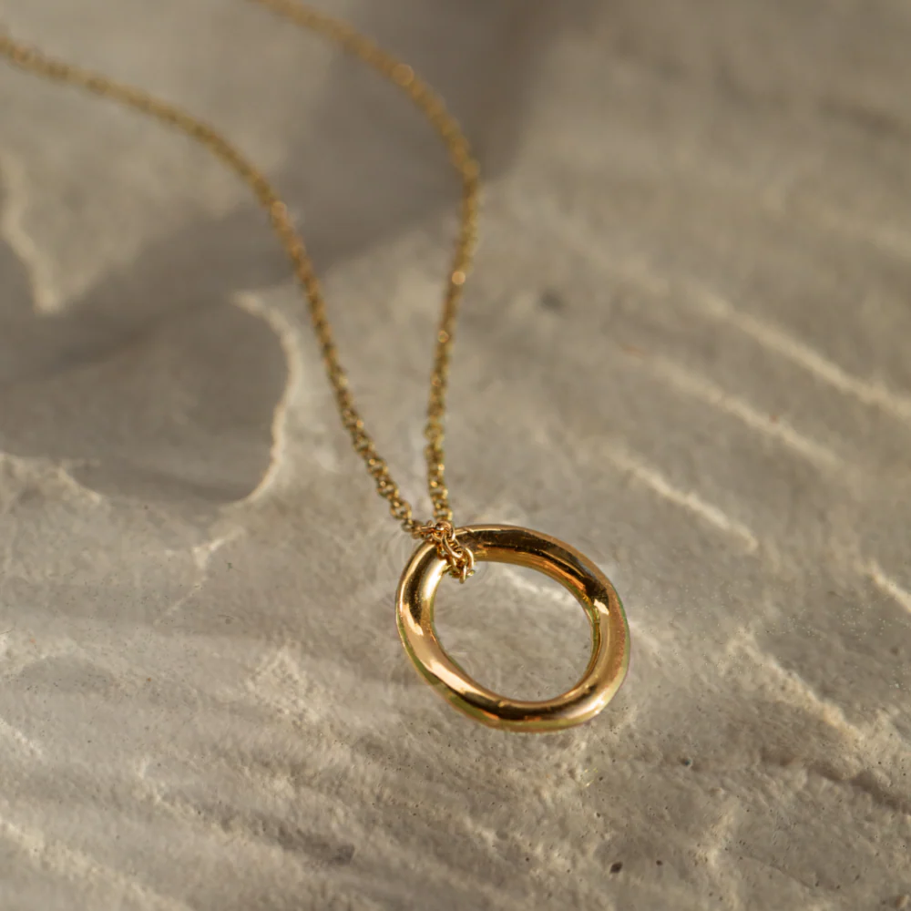 Waves Mono Necklace Gold