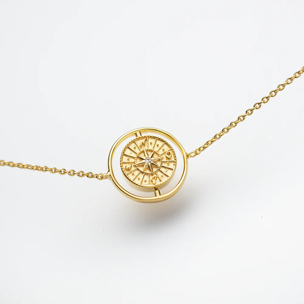 Windrose Twister Bracelet Gold