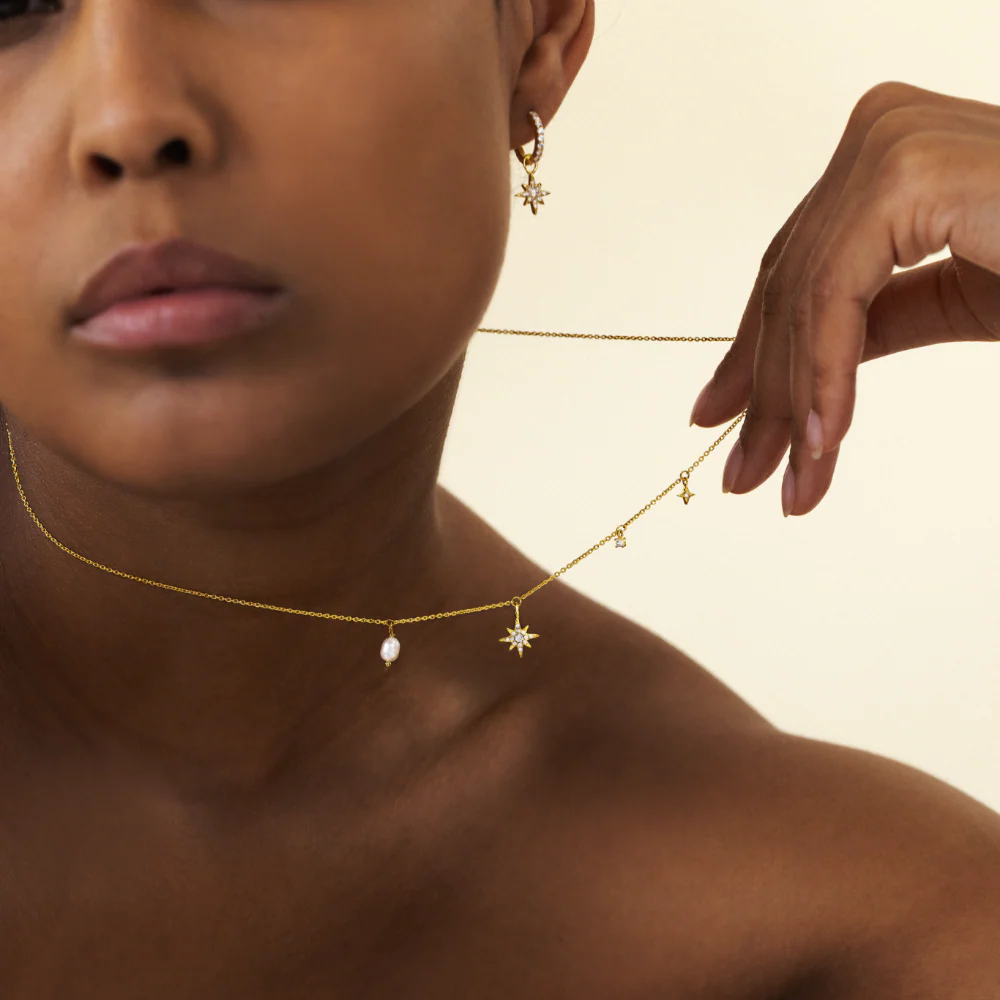 Windrose Celestial Necklace Gold