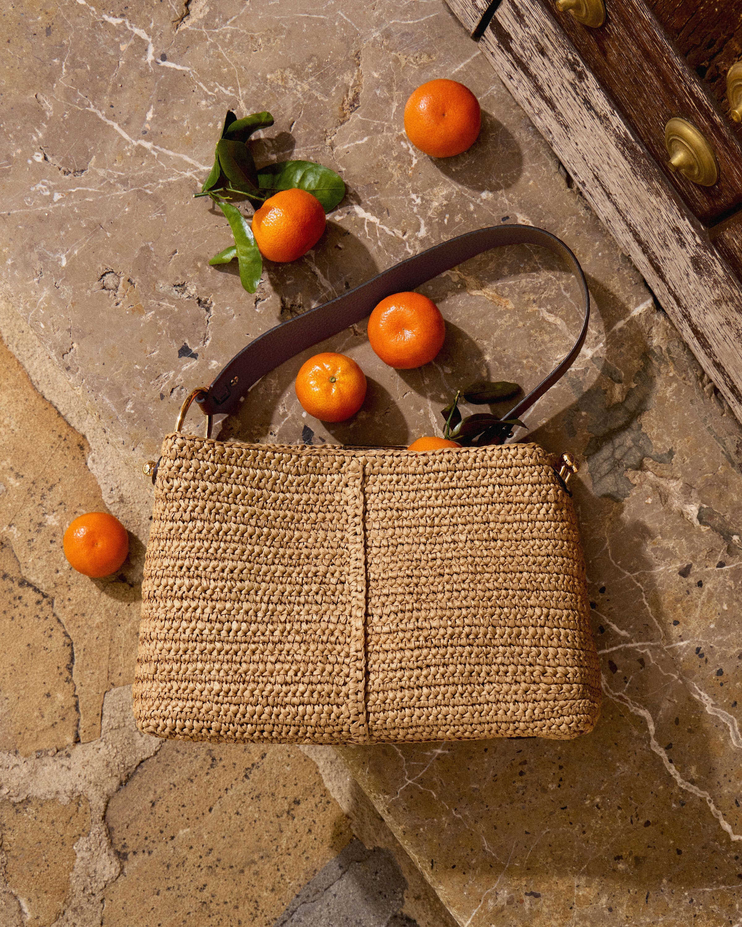 Lana Hobo - Raffia/Clay