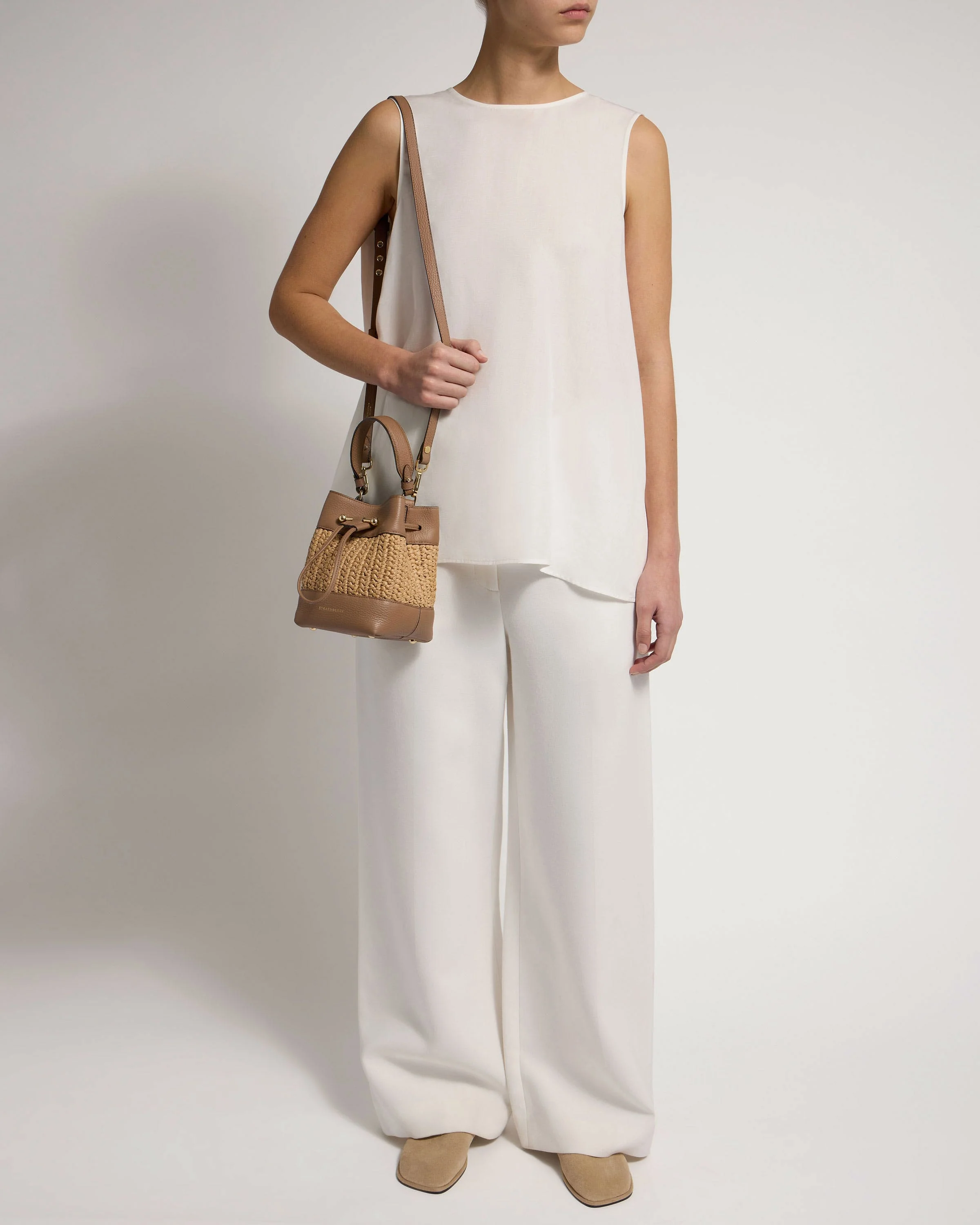 Osette - Raffia/Clay