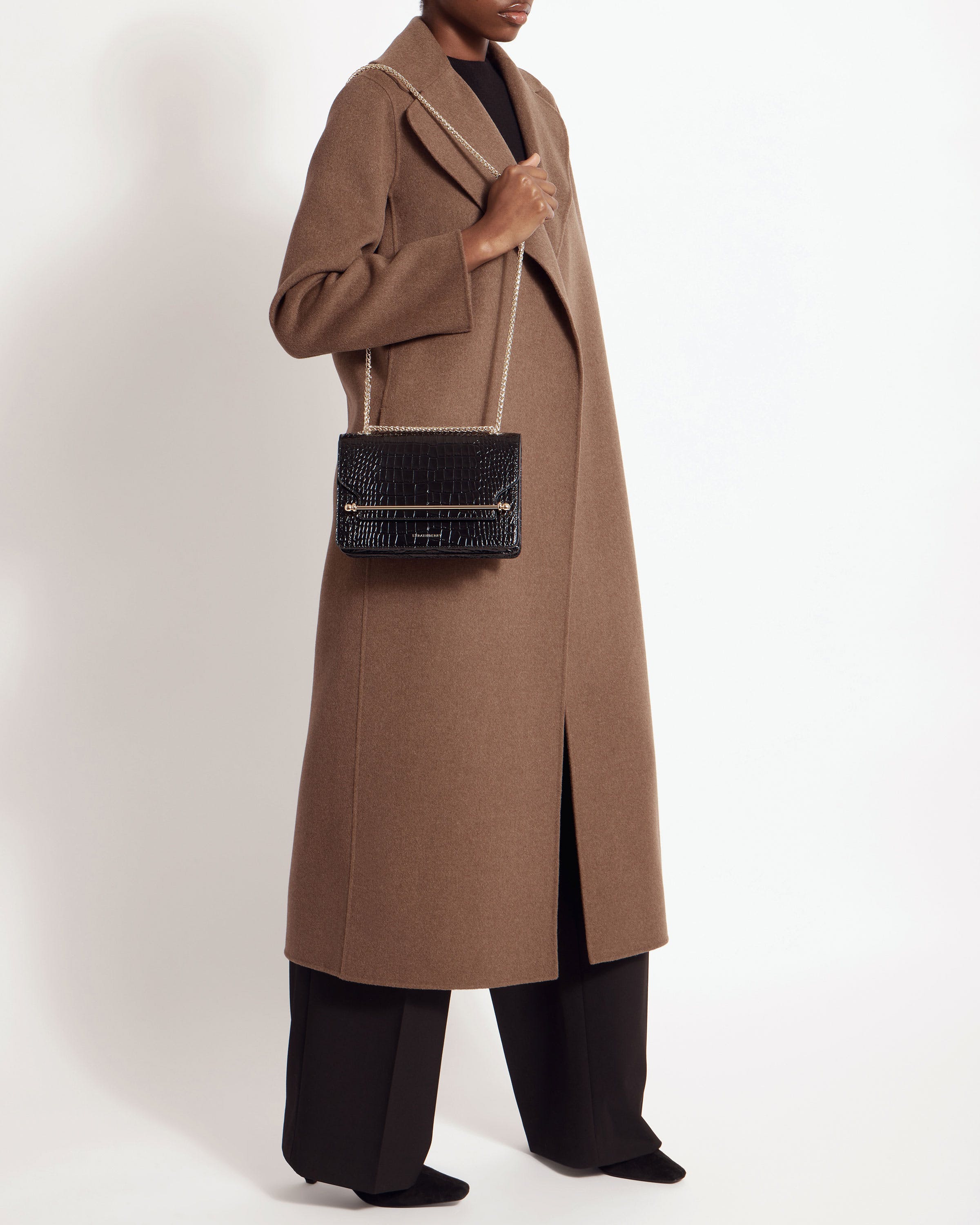 East/West - Croc-Embossed Leather Black