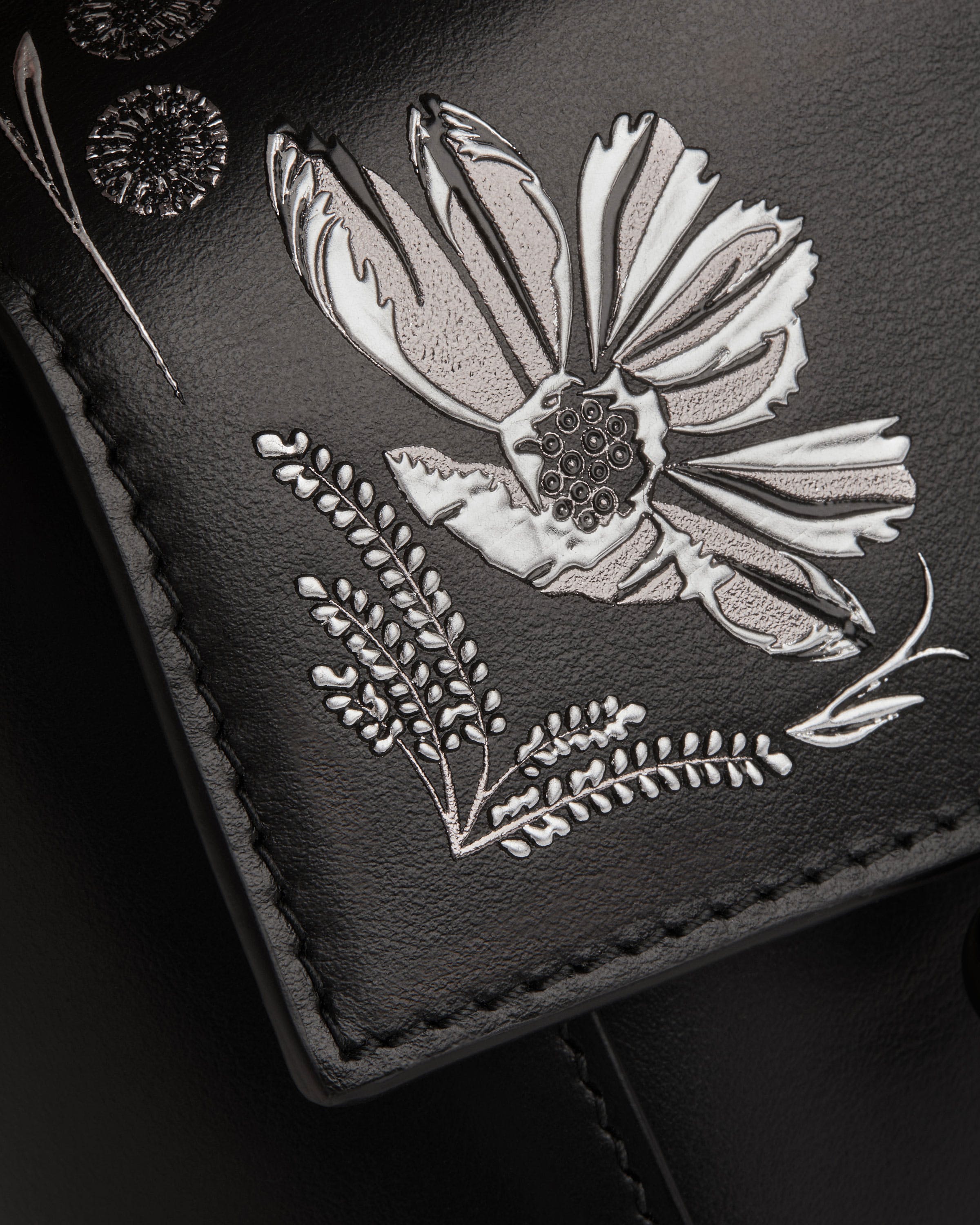 Mosaic Nano - Cinq a Sept Black Polished Leather Print