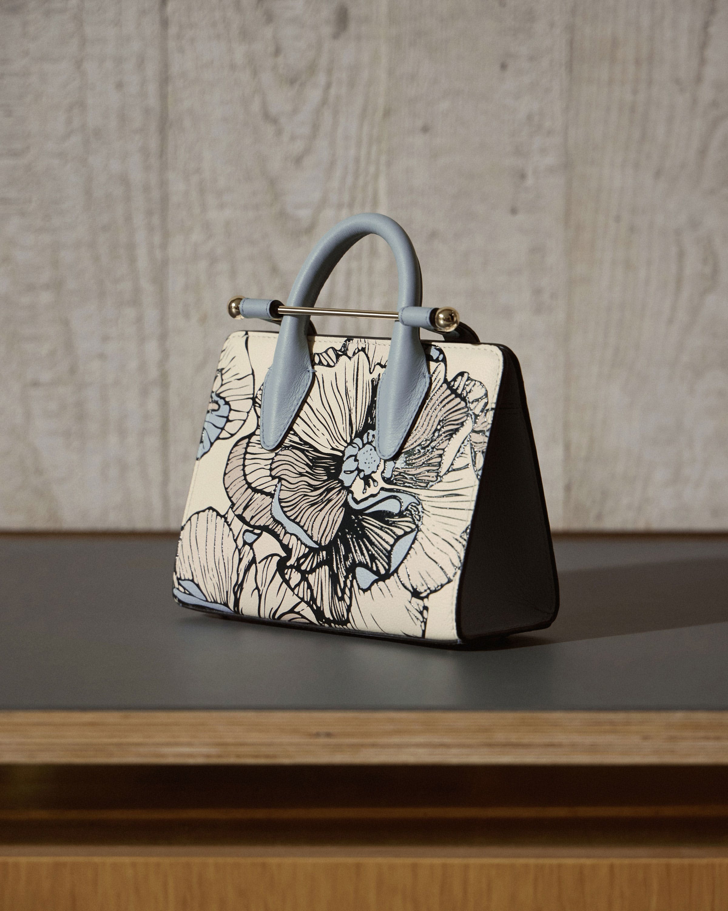 Nano Tote - Floral Vanilla/Dusky Blue