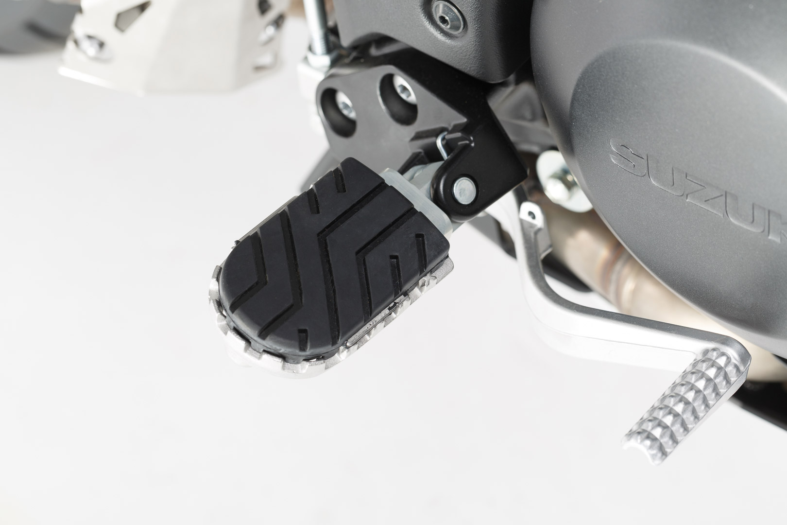 SW-Motech ION Aprilia / BMW / Suzuki Footrest Kit