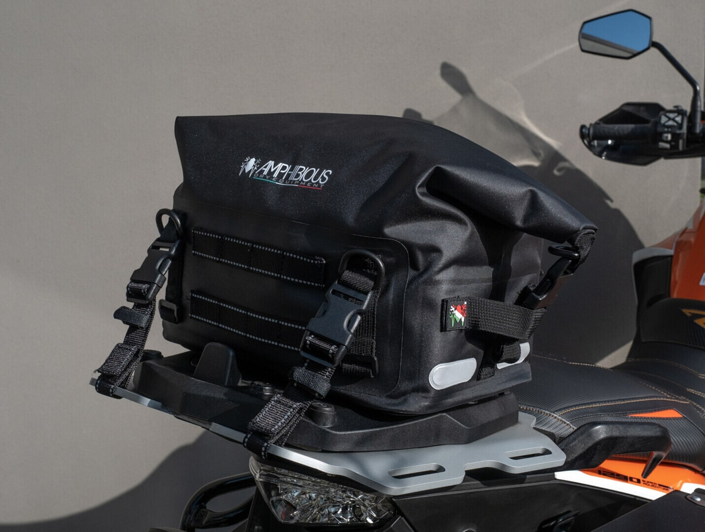 Amphibious Upbag II waterproof Bag