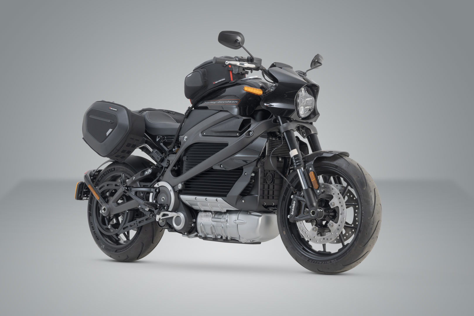 SW-Motech PRO BLAZE H saddlebag set - Black. LiveWireONE.
