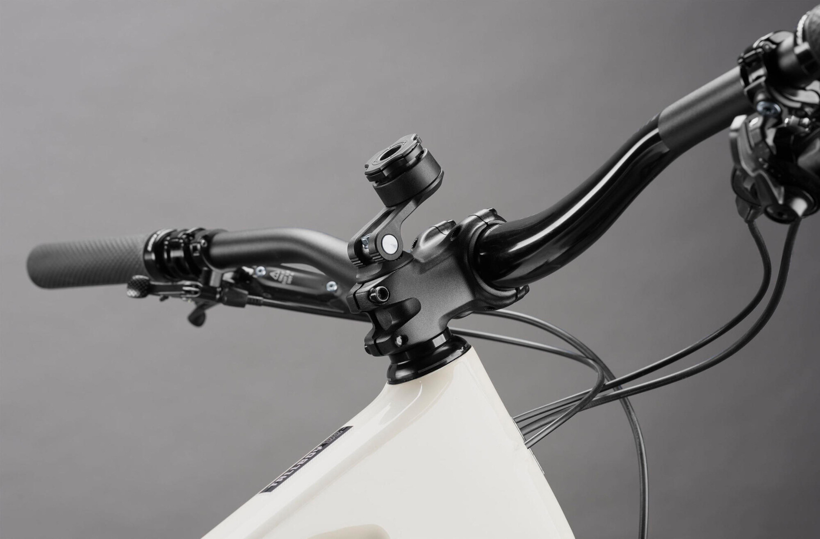 Interphone Quiklox universal Bike Mount