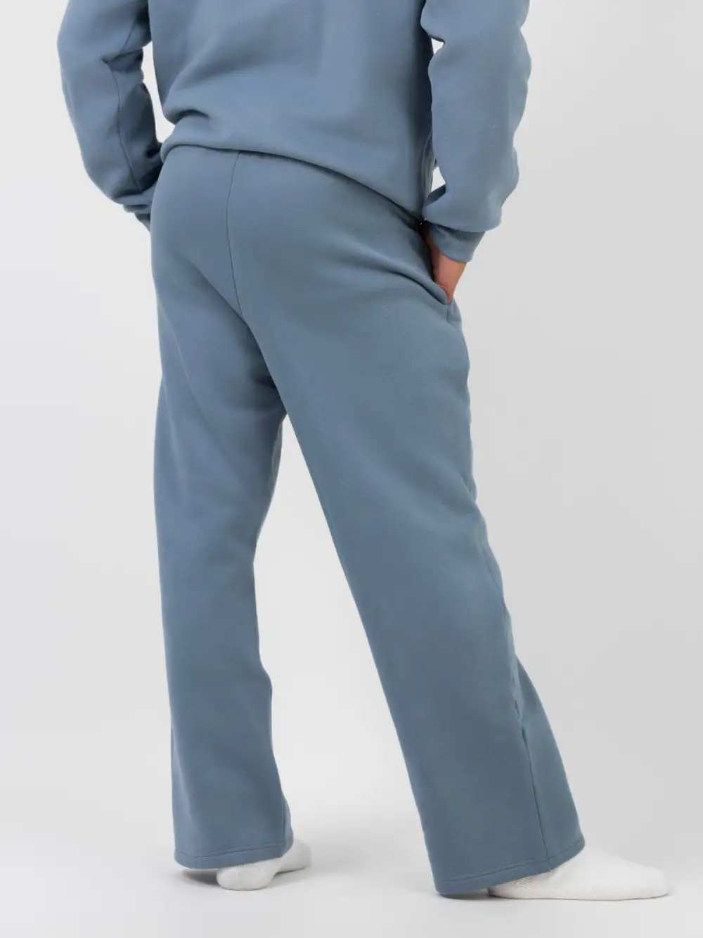 Signature Straight Leg Sweatpants