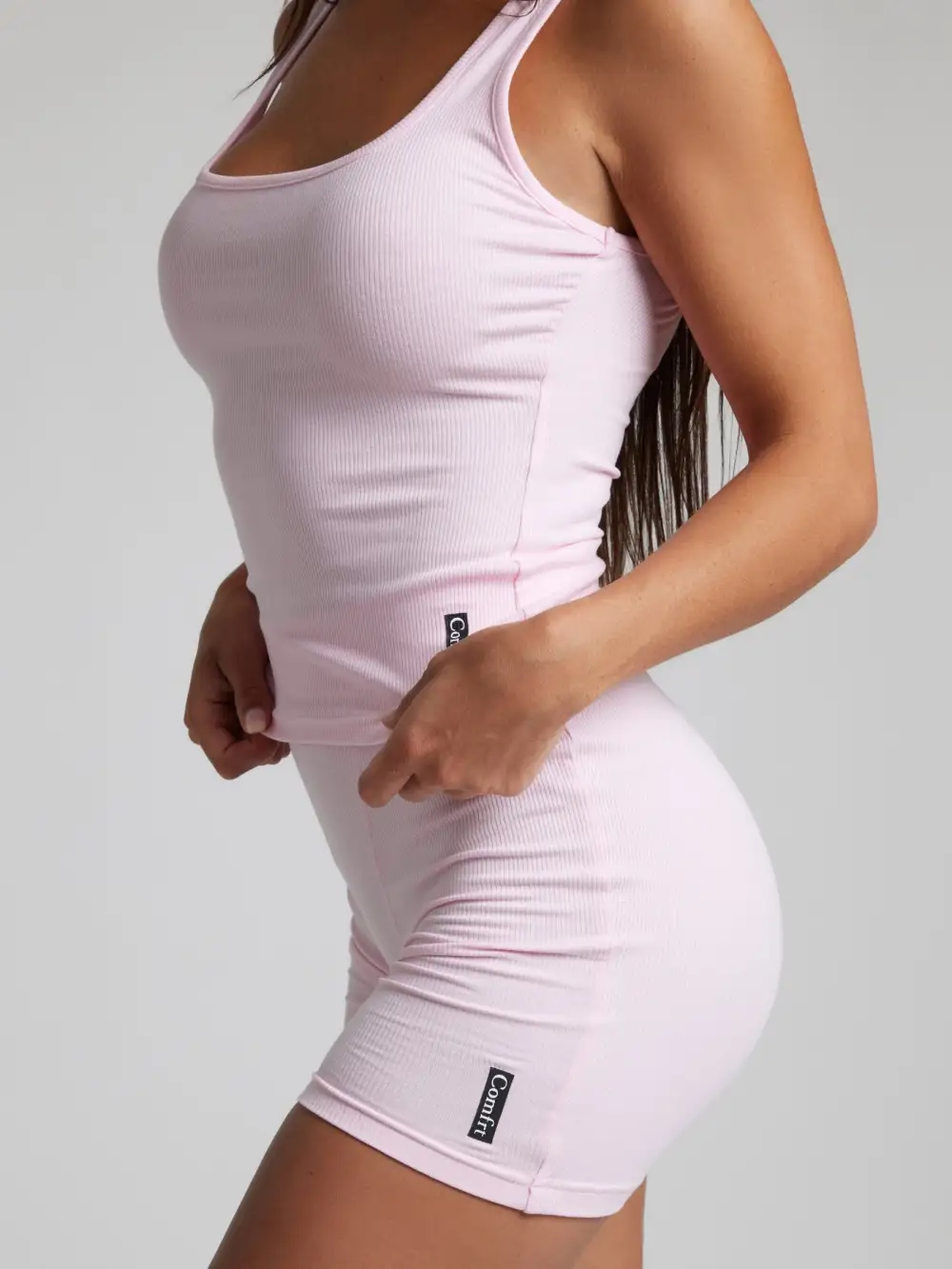 Rib Contour Waist Length Tank