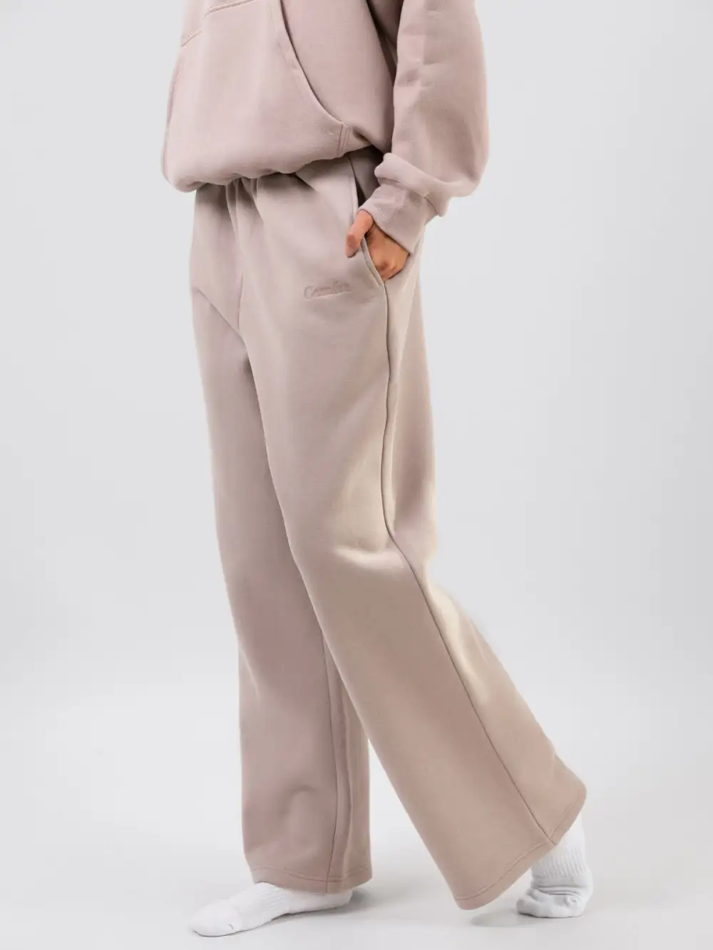 Signature Straight Leg Sweatpants