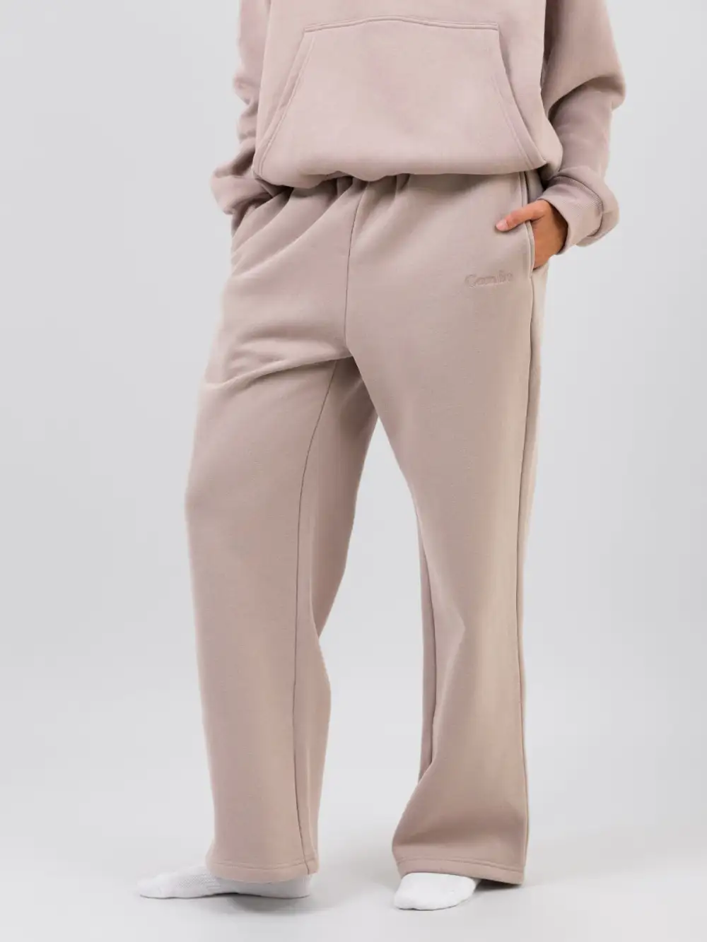 Signature Straight Leg Sweatpants