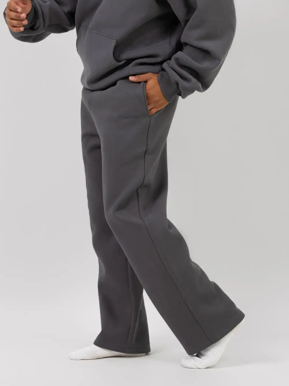 Signature Straight Leg Sweatpants