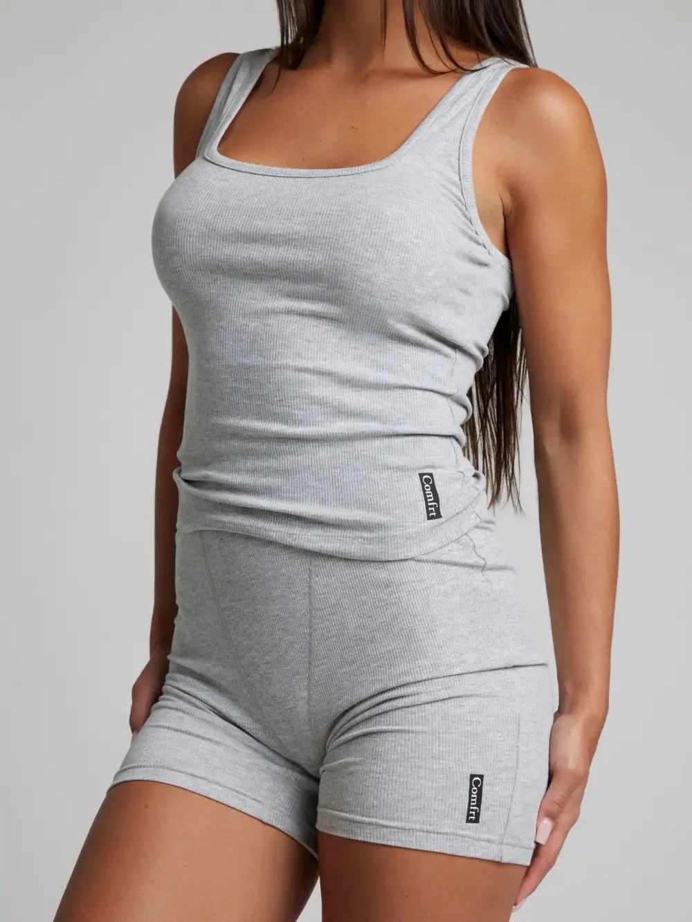 Rib Contour Waist Length Tank