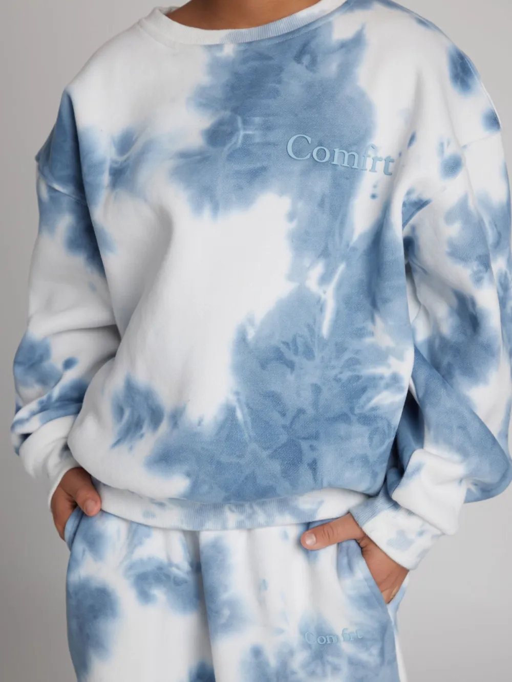 Minimalist Kids Crew