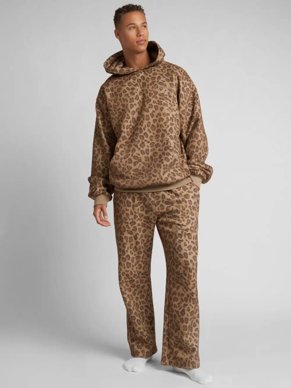 Minimalist Straight Leg Sweatpants