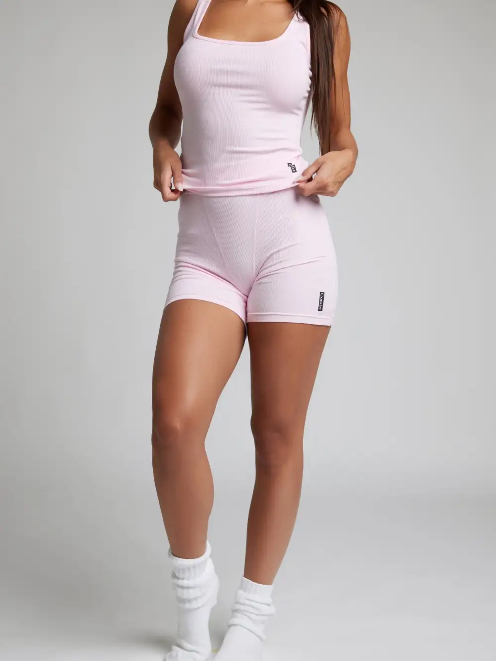 Rib Contour Waist Length Tank