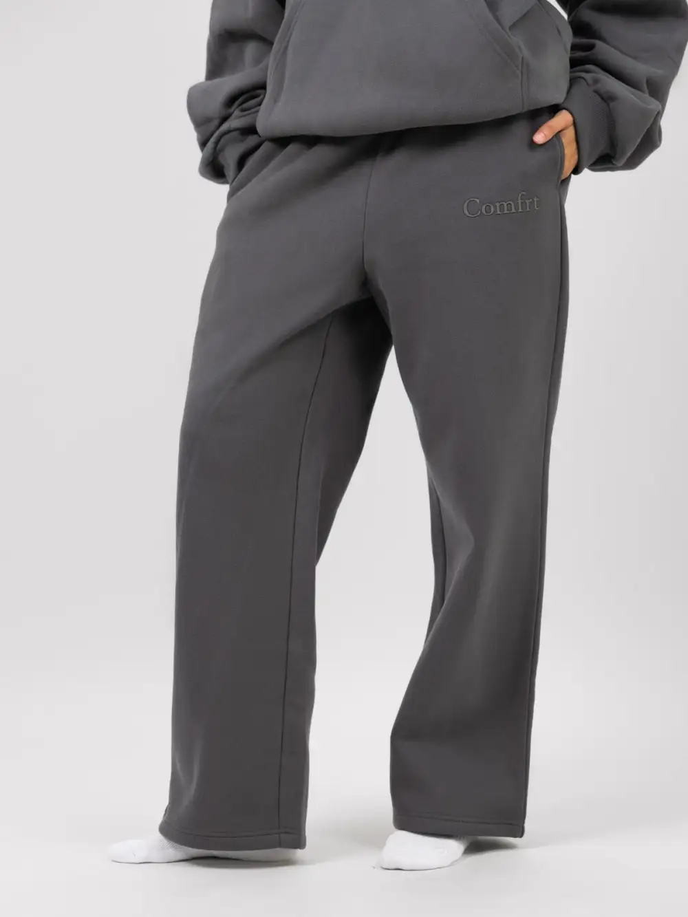 Minimalist Straight Leg Sweatpants