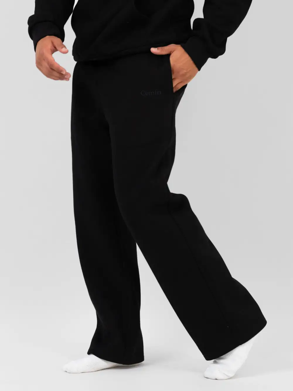 Signature Straight Leg Sweatpants