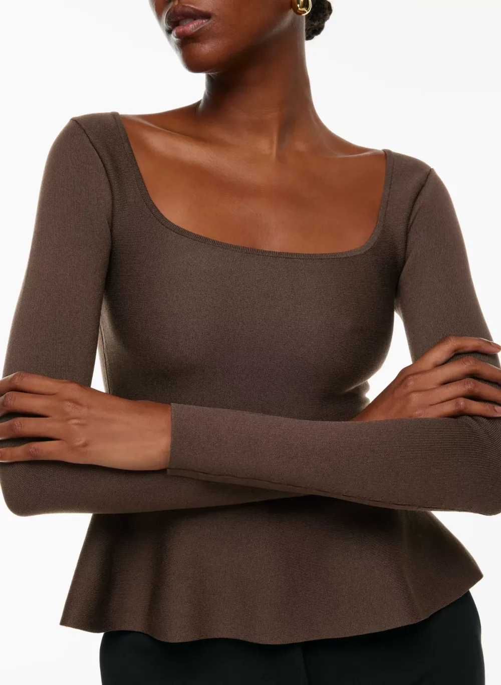 sculpt knit pouf longsleeve