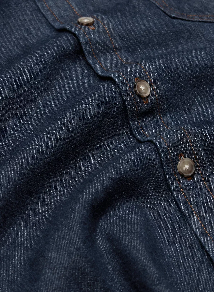 the '80s comfy denim shirt