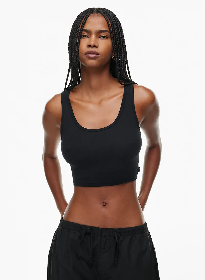 homestretchTM scoopneck cropped tank