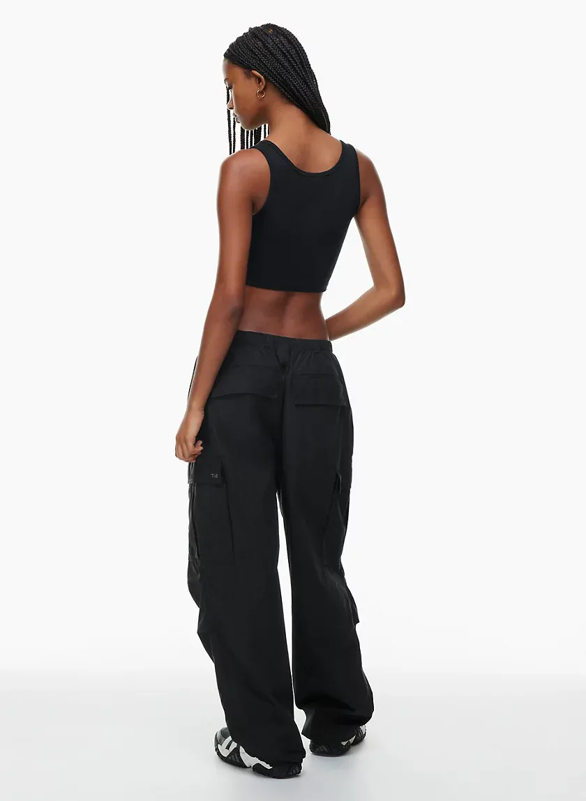 homestretchTM scoopneck cropped tank