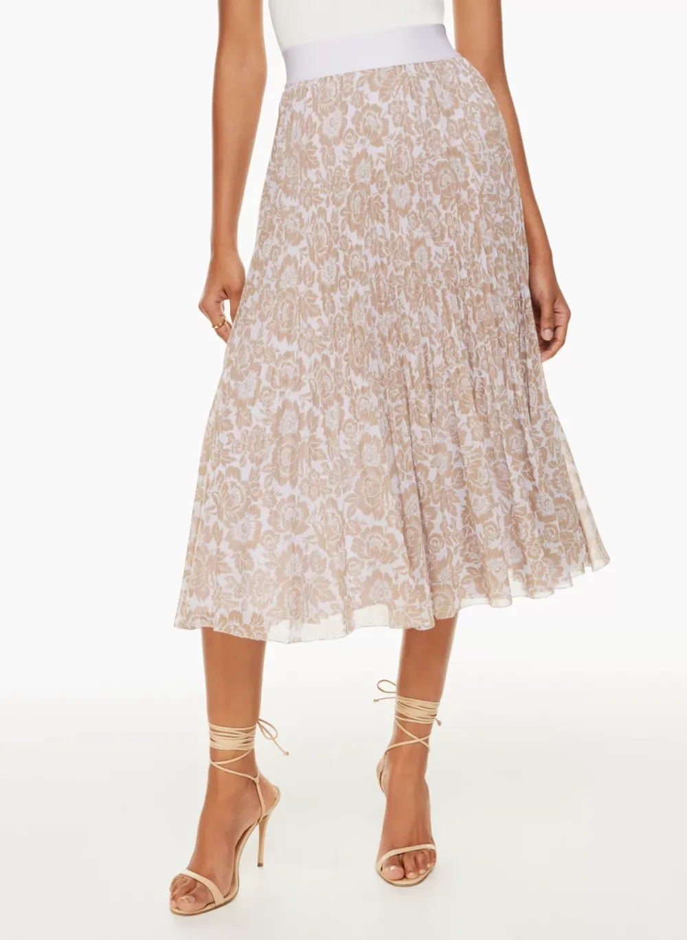 new twirl pleated skirt