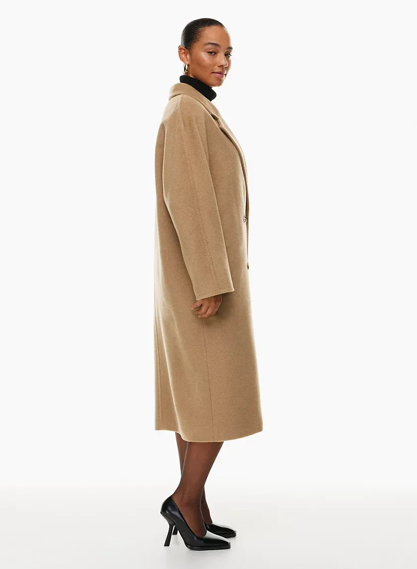 the slouchTM coat