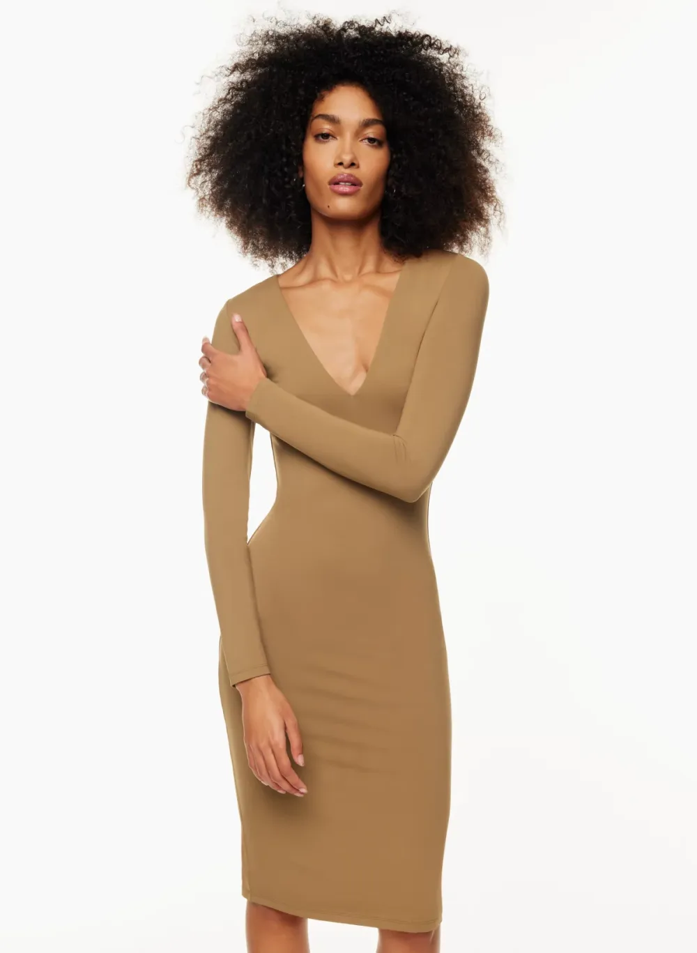 contour v-neck longsleeve dress