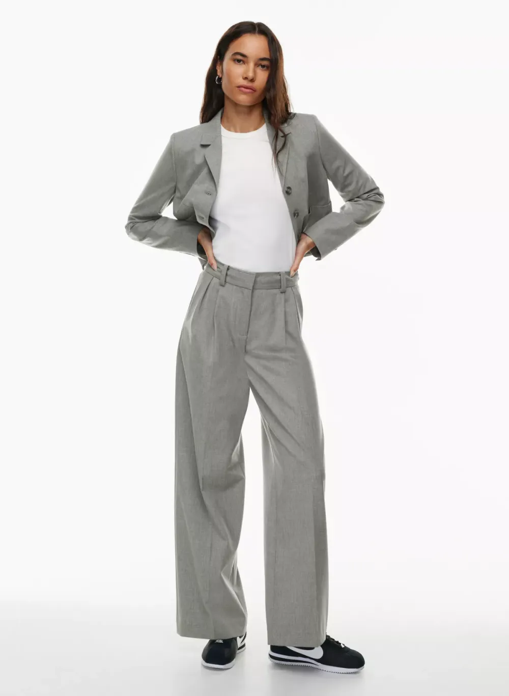 besthugTM little ribbed hip t-shirt