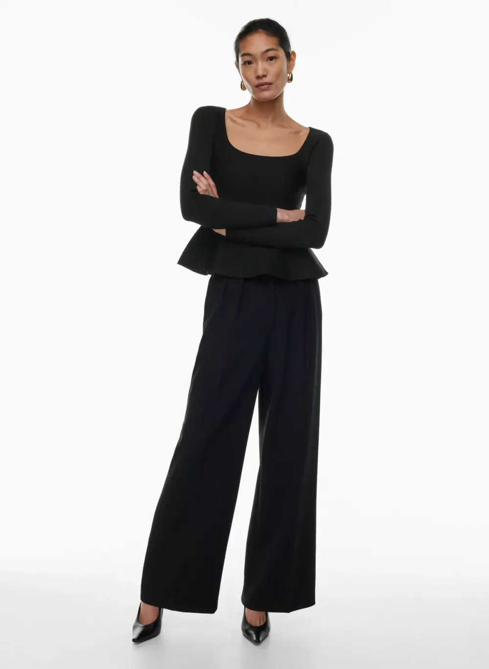 sculpt knit pouf longsleeve