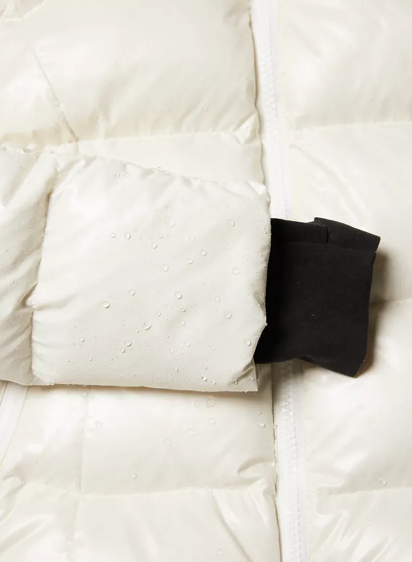 The SuperSnug PuffTM Long