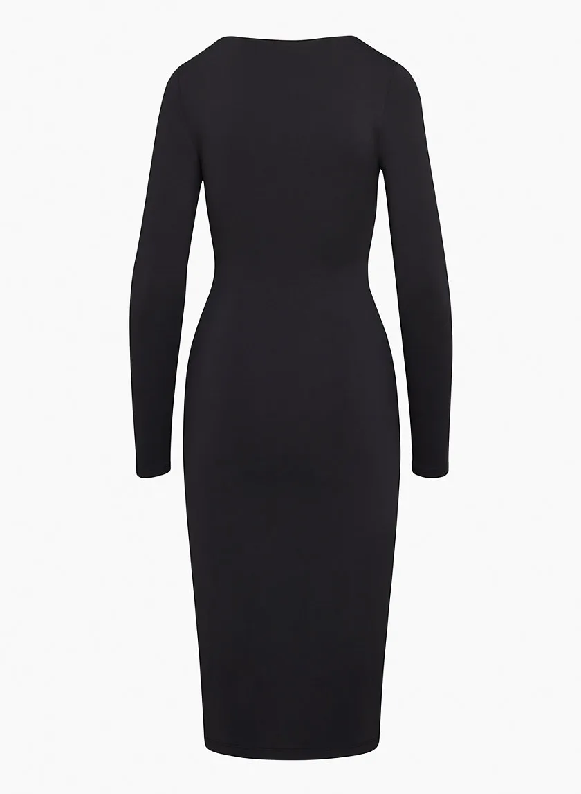 contour v-neck longsleeve dress