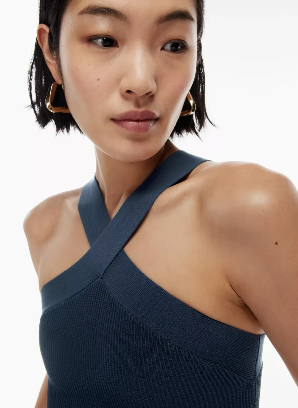 sculpt knit criss cross cropped tank