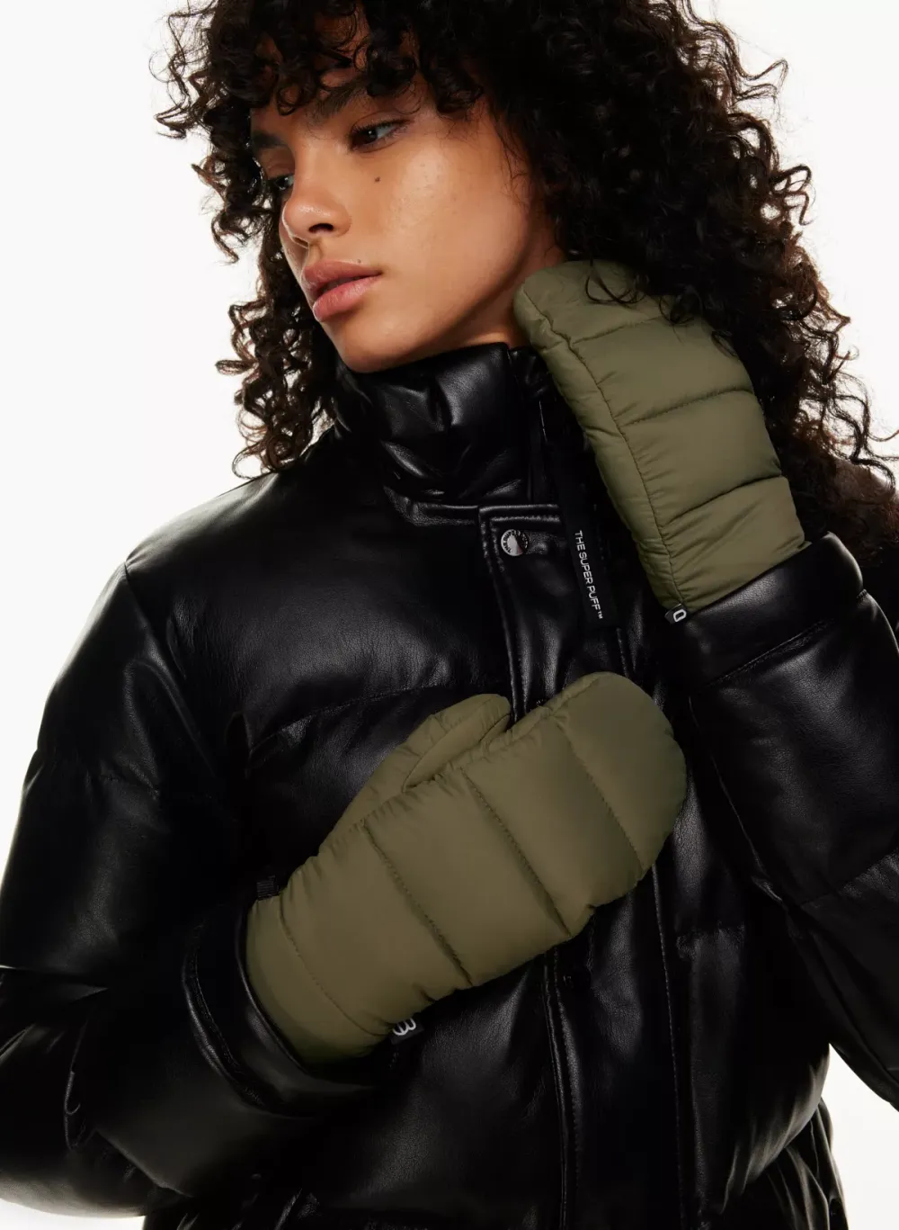 the super puffTM new mitten