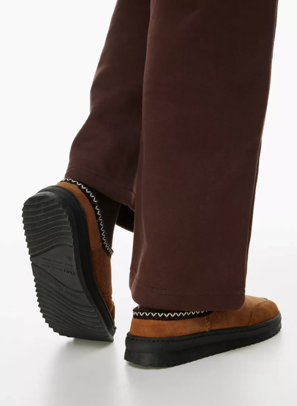 platinum outback scuff