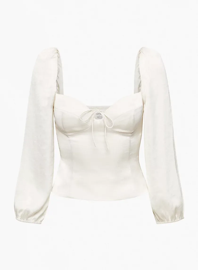 novella blouse