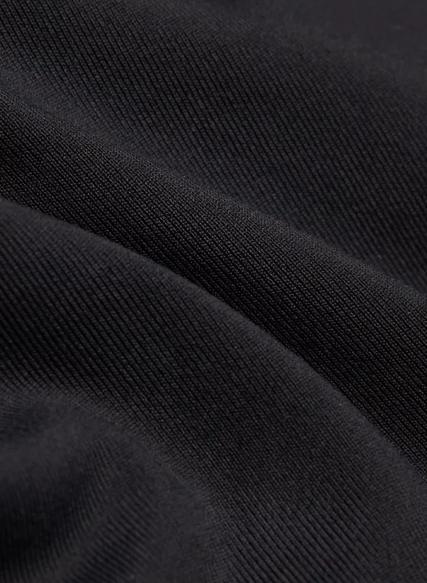 contour v-neck longsleeve dress