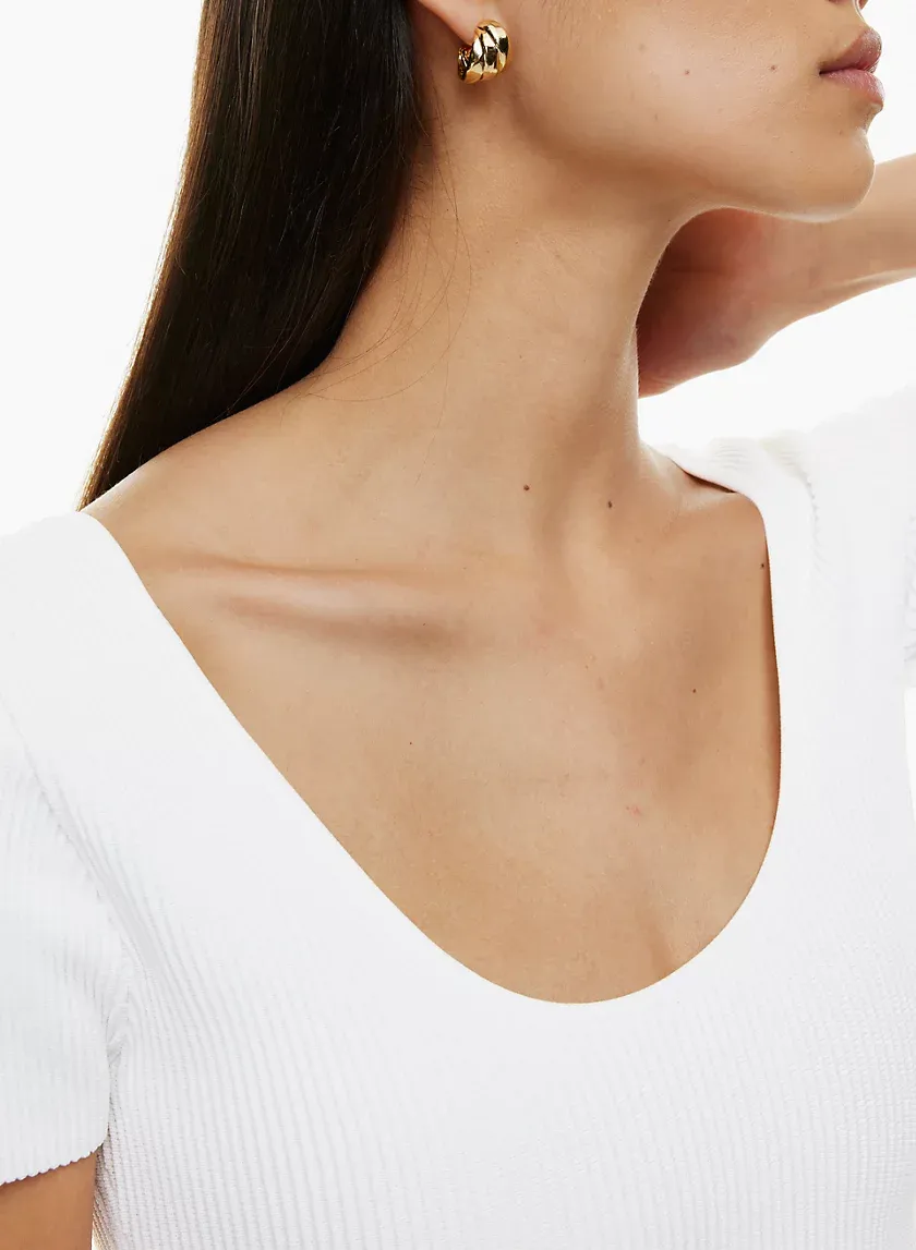 sculpt knit scoopneck top