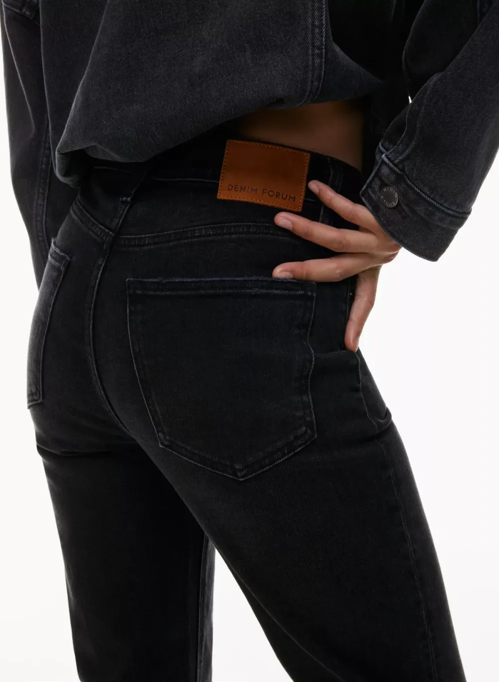 the arlo hi-rise straight jean