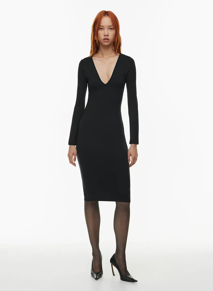 contour v-neck longsleeve dress