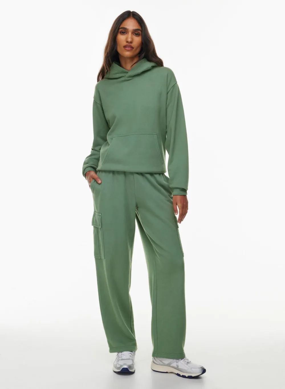 terry fleece mega cargoTM sweatpant