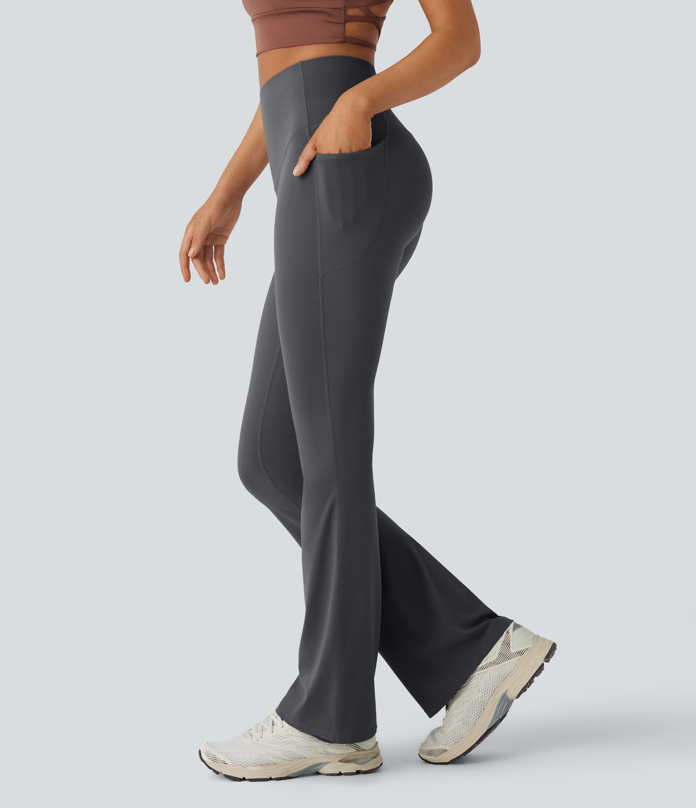 Halara UltraSculpt High Waisted Tummy Control Pocket Shaping Yoga Bootcut Leggings