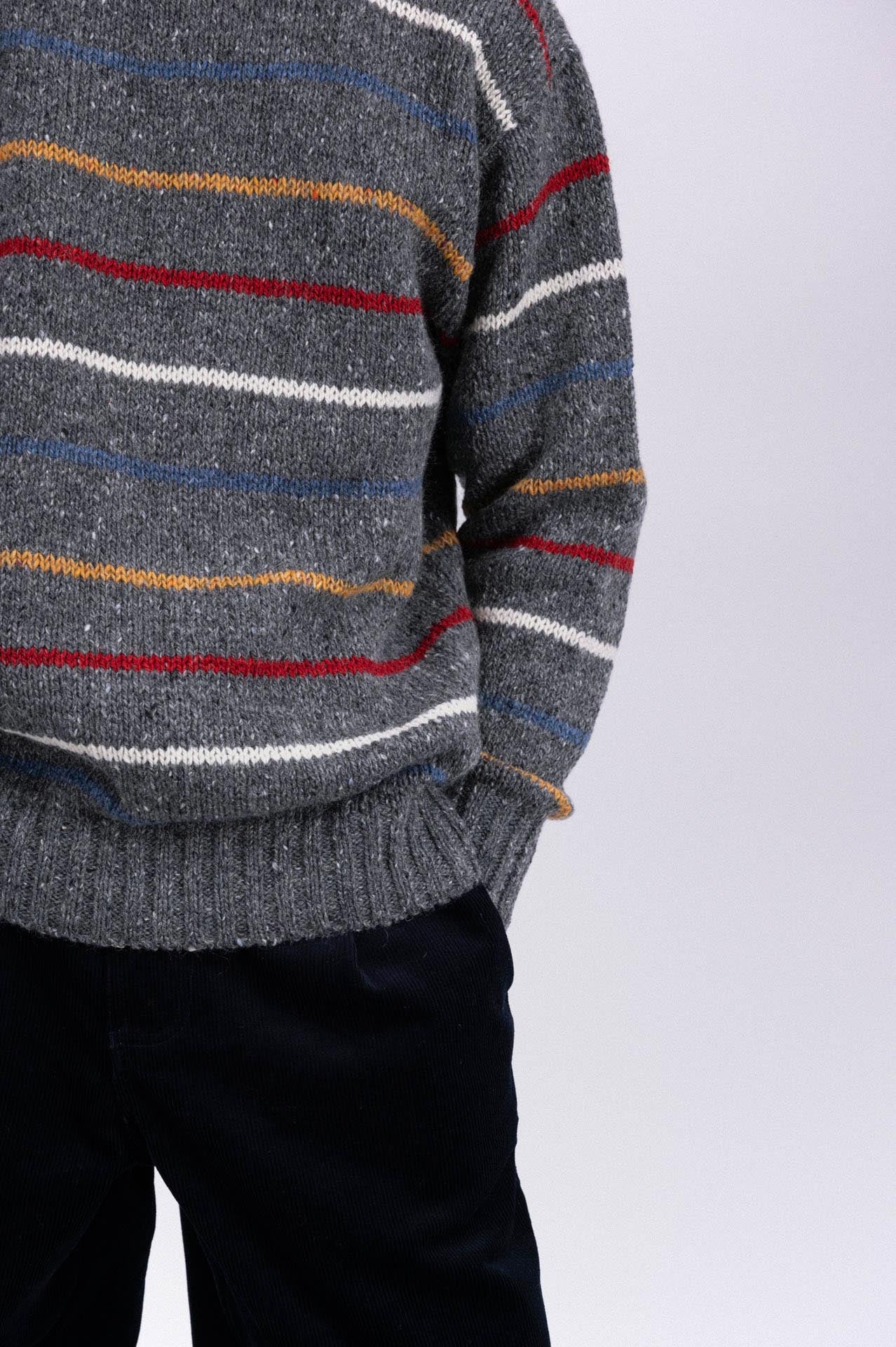 Six Blade Knit - Charcoal