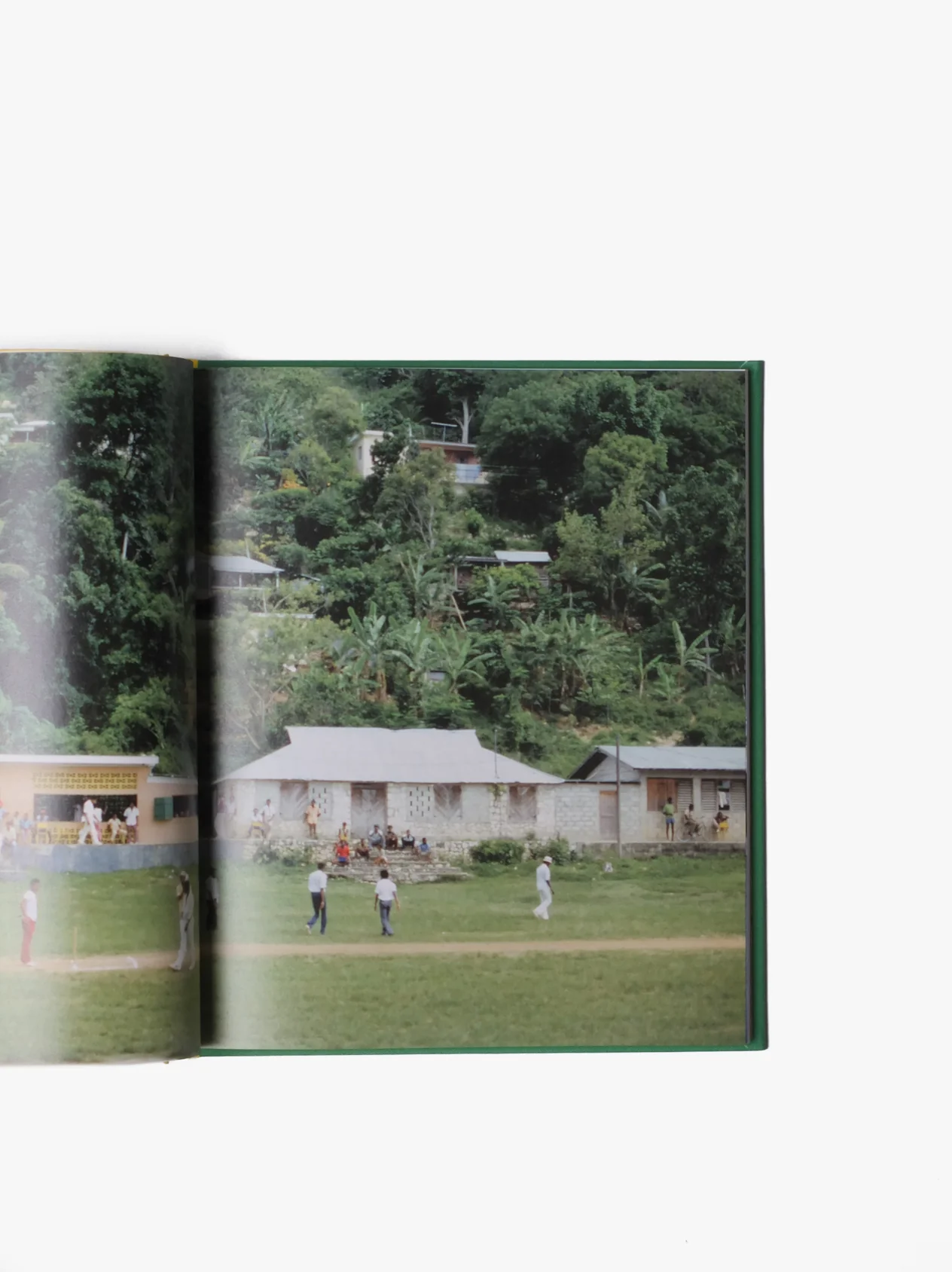 The Family Acid - Jamaica Book (+ Peter Tosh Postcard)